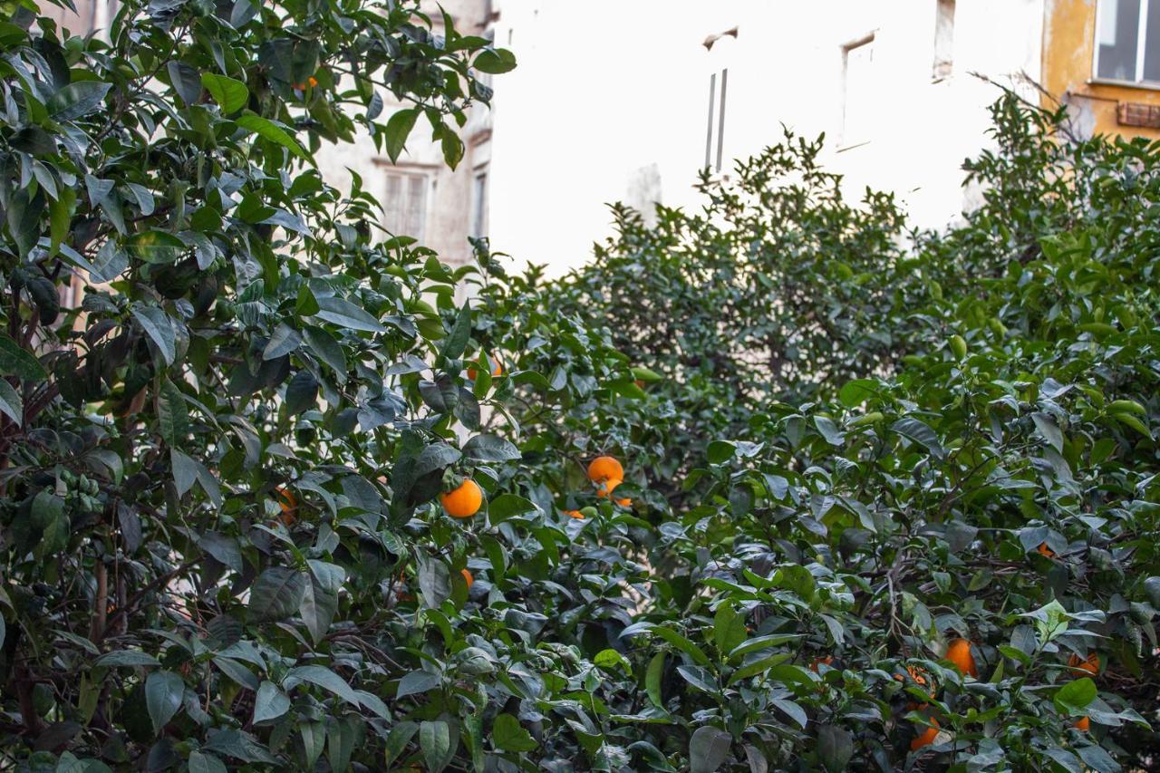 Le Stanze Del Vicerè Boutique Hotel Naples Extérieur photo